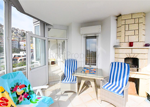 Die 2+1-Wohnung wird im Zentrum von Alanya vermietet