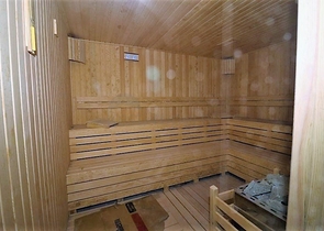 1+1 möblierte Wohnung mit Meer- und Bergblick im Stadtteil Mahmutlar