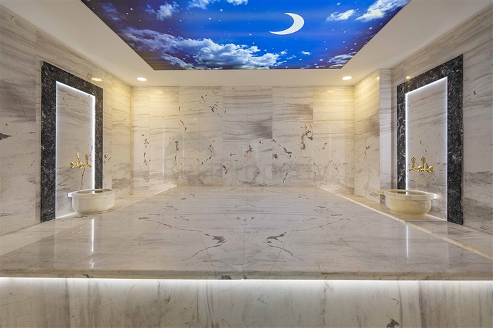 1+1 möblierte Wohnung in einem neuen Komplex im Stadtteil Kargicak