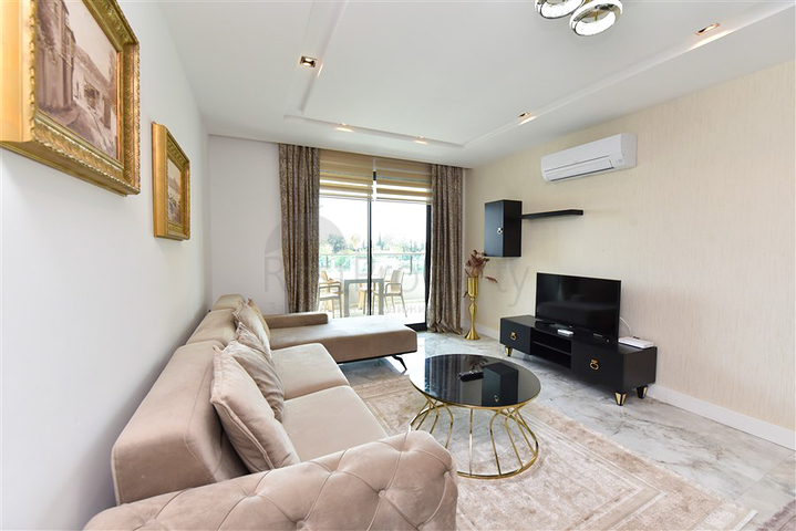 Schicke 1+1-Wohnung im Stadtteil Kargicak