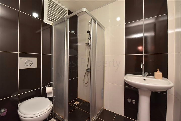 4+1 Penthouse mit separater Küche im Stadtteil Oba