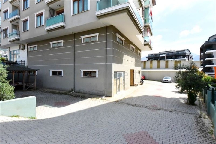 4+1 Penthouse mit separater Küche im Stadtteil Oba