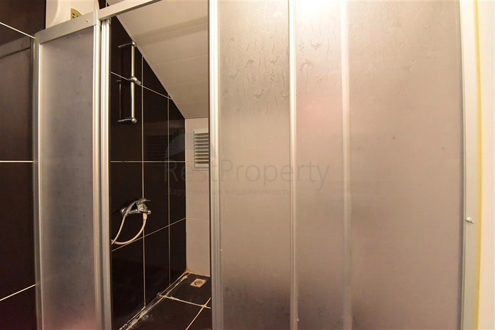 4+1 Penthouse mit separater Küche im Stadtteil Oba