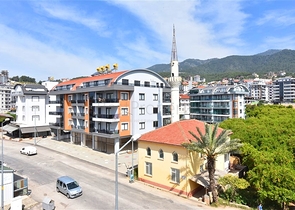 4+1 Penthouse mit separater Küche im Stadtteil Oba