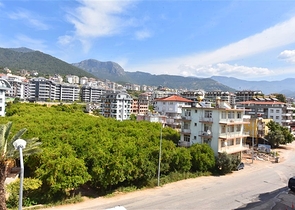 4+1 Penthouse mit separater Küche im Stadtteil Oba