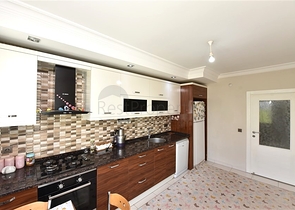 4+1 Penthouse mit separater Küche im Stadtteil Oba