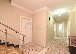 4+1 Penthouse mit separater Küche im Stadtteil Oba