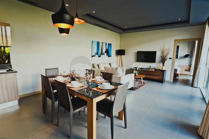 Das fünfte Projekt von Villen von einem bekannten Entwickler in Phuket