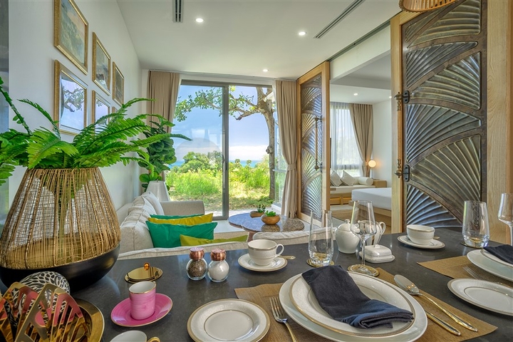 Ansichtskomplex auf Karon