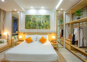 Ansichtskomplex auf Karon