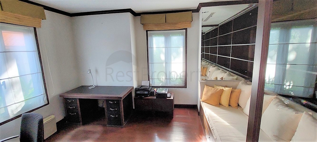 Weiterverkauf von Villen in perfekter Lage