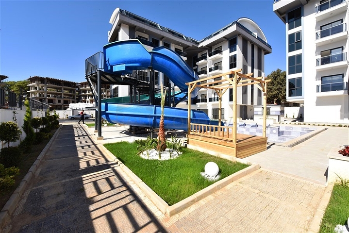 Wohnung 1+1 in einem neuen Komplex mit entwickelter Infrastruktur 