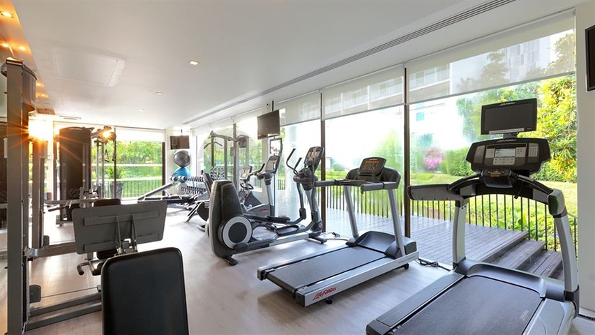 Duplex-Villa mit drei Schlafzimmern in einem neuen Komplex