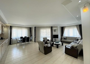 Geräumige 2+1 Wohnung im Stadtteil Tosmur