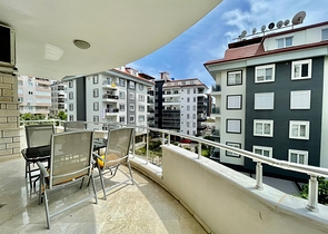 Geräumiges Apartment 1+1 Dschikkilli-Viertel