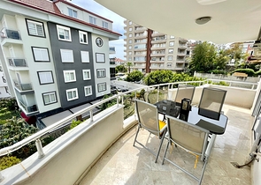 Geräumiges Apartment 1+1 Dschikkilli-Viertel