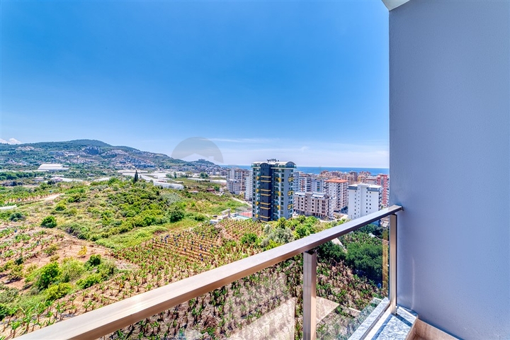 2+1 Apartment mit Meerblick in Mahmutlar