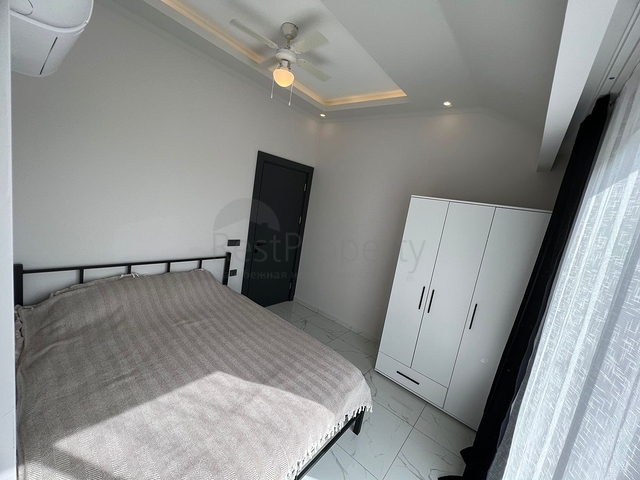 Geräumige 2+1 Maisonette in der Nähe von Beide