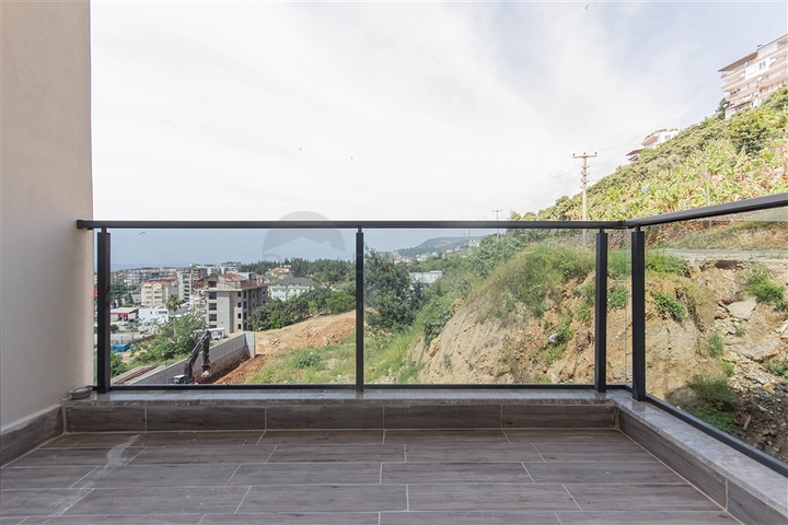 1+1 möblierte Wohnung nur 750 m vom Kleopatra-Strand entfernt