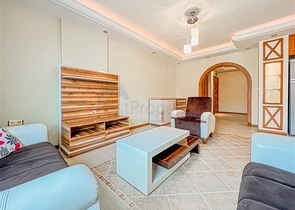 Wohnung mit 2+1 Grundriss im Stadtteil Mahmutlar 50 m vom Meer entfernt