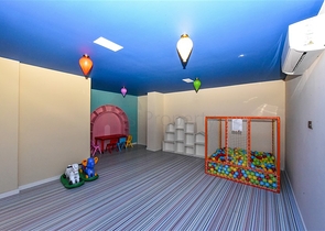 1+1 in einem Komplex von einem hochwertigen Entwickler