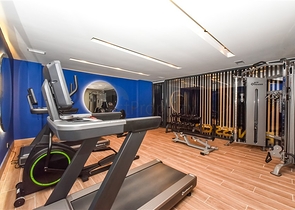 1+1 in einem Komplex von einem hochwertigen Entwickler