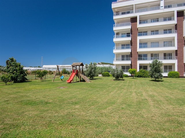 2+1 Wohnung im Stadtteil Demirtas in einem Komplex mit reicher Infrastruktur 