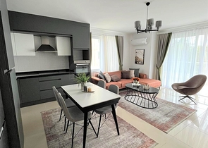 2+1 Wohnung im Stadtteil Demirtas in einem Komplex mit reicher Infrastruktur 