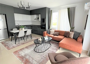 2+1 Wohnung im Stadtteil Demirtas in einem Komplex mit reicher Infrastruktur 