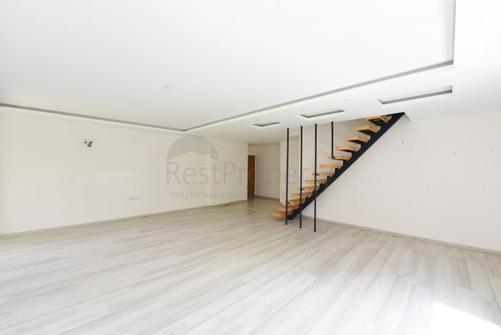 Schicke Maisonette unter Staatsbürgerschaft