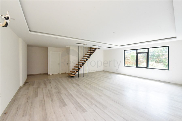 Schicke Maisonette unter Staatsbürgerschaft