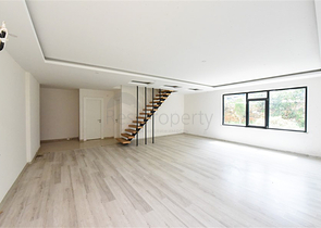 Schicke Maisonette unter Staatsbürgerschaft