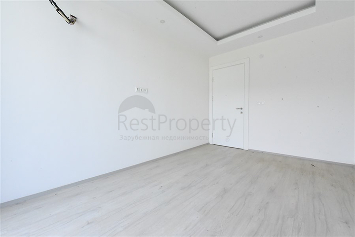 2+1 Apartment in der malerischen Gegend von Kargicak, nur 300 m vom Meer entfernt