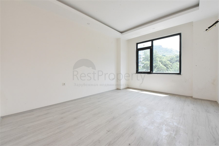 2+1 Apartment in der malerischen Gegend von Kargicak, nur 300 m vom Meer entfernt