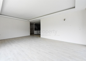 2+1 Apartment in der malerischen Gegend von Kargicak, nur 300 m vom Meer entfernt