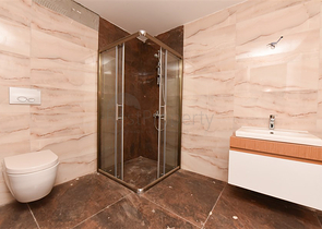 2+1 Apartment in der malerischen Gegend von Kargicak, nur 300 m vom Meer entfernt