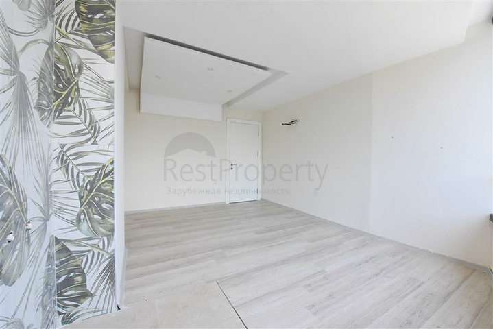 Neue Wohnung mit herrlichem Blick im Stadtteil Kargicak