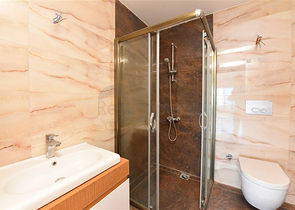 Neue Wohnung mit herrlichem Blick im Stadtteil Kargicak