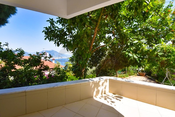 2+1 Wohnung in einem historischen Ort von Alanya