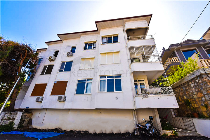 2+1 Wohnung in einem historischen Ort von Alanya