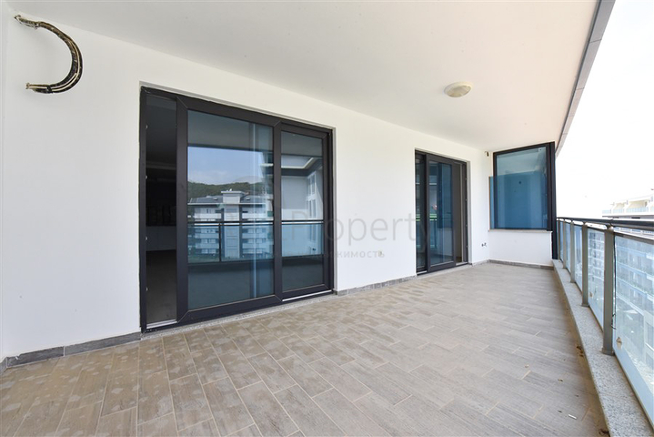 Geräumiges 1+1 Apartment im Stadtteil Kargicak