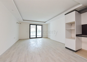 Geräumiges 1+1 Apartment im Stadtteil Kargicak