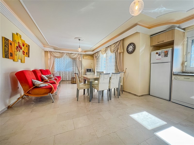 Möblierte 2+1-Wohnung in Mahmutlar