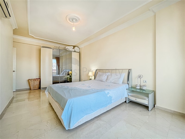 Möblierte 2+1-Wohnung in Mahmutlar