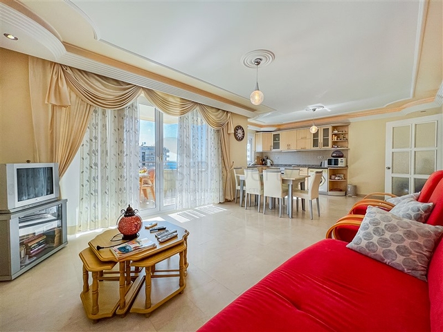 Möblierte 2+1-Wohnung in Mahmutlar