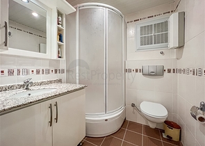 Möblierte 2+1-Wohnung in Mahmutlar