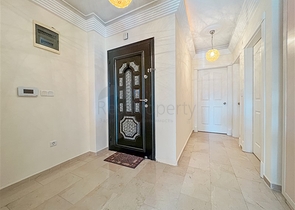 Möblierte 2+1-Wohnung in Mahmutlar