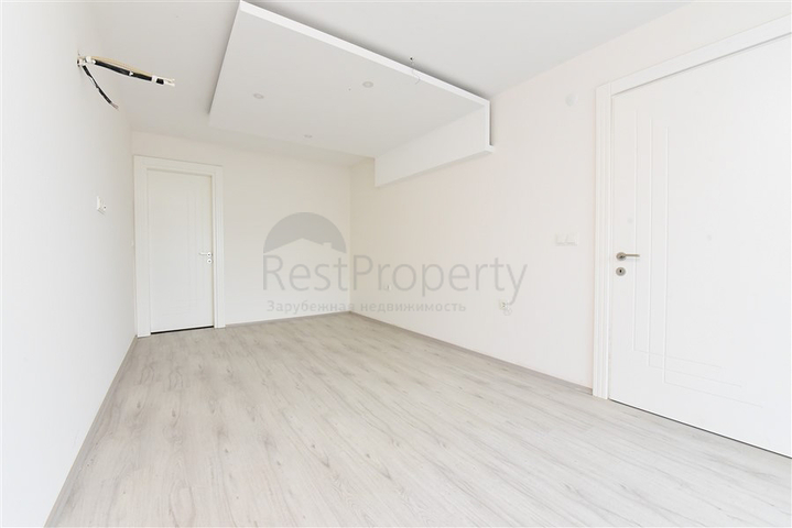 Luxuriöses Penthouse mit Blick auf das Mittelmeer im Stadtteil Kargicak