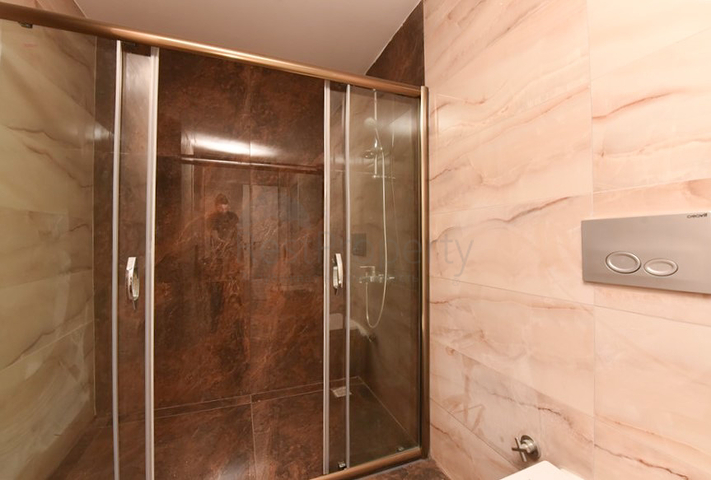 Luxuriöses Penthouse mit Blick auf das Mittelmeer im Stadtteil Kargicak