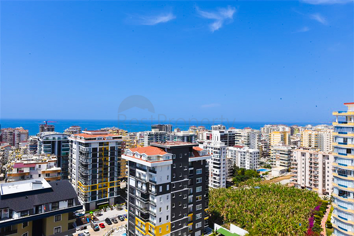 Geräumiges 3+1 Penthouse im Stadtteil Mahmutlar